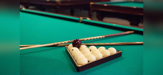 Игра в бильярд Пермь.Ultra Подарки. Игра в бильярд Пермь. Попробуйте настоящий бильярд, в бильярдном клубе. Сервис: UltraPodarki.ru 8 800 505 95 30. Игра в бильярд, игра в бильярд Пермь, русский бильярд, русский бильярд Пермь, бильярдный клуб, бильярдный клуб Пермь, бильярд Пермь, купить бильярд Пермь