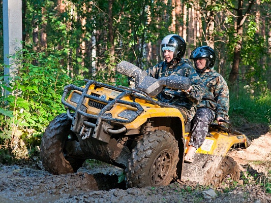 Катание на квадроциклах в Перми. Подарочные сертификаты Ultra Подарки. Подарочный сертификат на катание на квадроциклах в Перми. Закажите прокат квадроциклов и наслаждайтесь активным отдыхом с друзьями. Выбирайте живописные маршруты для езды на квадроциклах. Сервис UltraPodarki.ru 8 800 505 95 30. Катание на квадроциклах, катание на квадроциклах Пермь, прокат квадроциклов, прокат квадроциклов Пермь, езда на квадроцикле, езда на квадроцикле Пермь, катание на квадроциклах зимой, Катание на квадроциклах летом, сертификат на катание на квадроциклах, сертификат квадроциклы, сертификат квадроциклы Пермь
