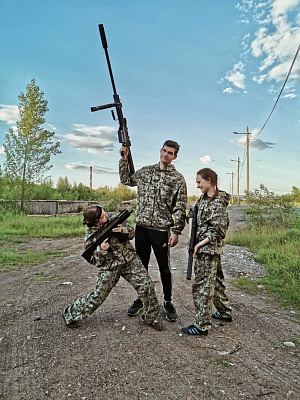 Игра в лазертаг в Перми. Сервис Ultra Подарки. Купить лазертаг в городе Пермьf. Попробуйте лазерный пейнтбол в лазертаг клубе. Цены на лазертаг. Сервис: UltraPodarki.ru 8 800 505 95 30. Лазертаг в Перми, купить лазертаг Пермь, лазертаг, купить лазертаг, лазерный пейнтбол Пермь, лазертаг для детей Пермь, лазертаг клуб, лазертаг клуб Пермь
