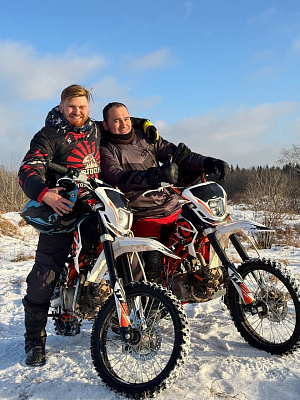 Катание на мотоцикле в Перми. ULTRA ПОДАРКИ. Купить катание на мотоцикле в Перми. Попробовав езду на мотоциклах, вы получите порцию адреналина и невероятные эмоции. Сервис: UltraPodarki.ru 8 800 505 95 30.. Катание на мотоцикле в Перми, прокат мотоциклов Пермь, катание на мотоциклах, прокат мотоцикла, езда на мотоцикле Пермь, езда на мотоцикле, мотопрогулка Пермь, мотопрогулка, поездки на байке, личный мотоцикл, катание на мотоцикле, мотоциклетный шлем, увлечение поездками на мотоцикле, пристрастие к мотоциклам, сертификат на поездку на мотоцикле, прокатиться на мотоцикле, мото-транспорт, мото-треки, мото-поездки, езда на мотоцикле в Перми, катание на мотоцикле в Перми, мотоклуб в Перми
