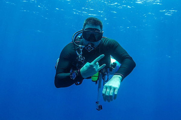 Дайвинг в Перми глубокое погружение с аквалангом. Ultra Подарки. Дайвинг. Купить дайвинг в Перми, обучение глубокому погружению, арендовать акваланг и подводное снаряжение. UltraPodarki.ru 8 800 505 95 30. дайвинг погружение Пермь, подводное плавание Пермь, дайвинг клуб Пермь, подарочные сертификаты, глубокое погружение, погружение с аквалангом Пермь, дайвинг центр Пермь, купить дайвинг Пермь