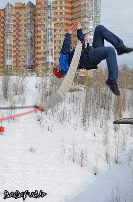 Роупджампинг - прыжки с верёвкой в Перми. Подарочные сертификаты Ultra Подарки. Роупджампинг в Перми - Экстремальный оригинальный подарок или подарочный сертификат на Роупджампинг - прыжки с верёвкой. Сервис UltraPodarki.ru 8-800-505-95-30. роупджампинг Пермь, прыжок веревка Пермь, роупджампинг, прыжок веревка, прыжок с веревкой, Подарок, подарочный сертификат, экстрим, экстремальный подарок