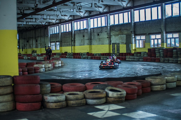 Картинг в Перми. ULTRA ПОДАРКИ. Купить картинг в Перми. Попробуйте участие в настоящей гонке и получите порцию незабываемых эмоций. Гонки на картах - это приятно и доступно. Сервис UltraPodarki.ru 8 (800) 505 95-30. Картинг Пермь, картинг, гонки на картах Пермь, гонки на картах, езда на карте Пермь, езда на карте, купить картинг Пермь, купить картинг, картинг цена Пермь, картинг цена, картинг клуб Пермь, картинг клуб, картинг центр, картинг центр Пермь