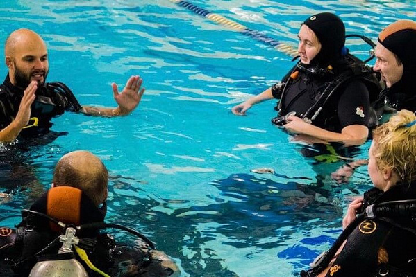 Дайвинг в Перми глубокое погружение с аквалангом. Ultra Подарки. Дайвинг. Купить дайвинг в Перми, обучение глубокому погружению, арендовать акваланг и подводное снаряжение. UltraPodarki.ru 8 800 505 95 30. дайвинг погружение Пермь, подводное плавание Пермь, дайвинг клуб Пермь, подарочные сертификаты, глубокое погружение, погружение с аквалангом Пермь, дайвинг центр Пермь, купить дайвинг Пермь