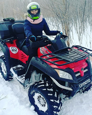 Прокат квадроциклов летом в Перми. Сервис Ultra Подарки. Подарочный сертификат на прокат квадроциклов летом и зимой в Перми. Закажите катание на квадроциклах недорого и наслаждайтесь активным отдыхом с друзьями. Выбирайте живописные маршруты для езды на квадроциклах. Сервис UltraPodarki.ru 8800-505-9530. Катание на квадроциклах, Прокат квадроциклов, езда на квадроцикле, прокат квадроциклов Пермь, катание на квадроциклах Пермь, Катание на квадроциклах зимой, Катание на квадроциклах летом, Сертификат на катание на квадроциклах 

