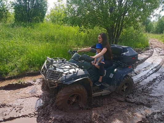 Катание на квадроциклах в Перми. Сервис Ultra Подарки. Подарочный сертификат на катание на квадроциклах в Перми. Закажите катание на квадроциклах недорого и наслаждайтесь активным отдыхом с друзьями. Выбирайте живописные маршруты для езды на квадроциклах. Сервис UltraPodarki.ru 8800-505-9530. Катание на квадроциклах, Прокат квадроциклов, езда на квадроцикле, прокат квадроциклов Пермь, катание на квадроциклах Пермь, Катание на квадроциклах зимой, Катание на квадроциклах летом, Сертификат на катание на квадроциклах 

