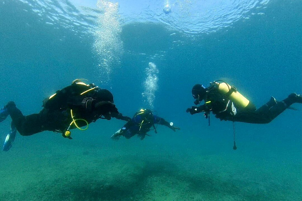 Дайвинг в Перми глубокое погружение с аквалангом. Ultra Подарки. Дайвинг. Купить дайвинг в Перми, обучение глубокому погружению, арендовать акваланг и подводное снаряжение. UltraPodarki.ru 8 800 505 95 30. дайвинг погружение Пермь, подводное плавание Пермь, дайвинг клуб Пермь, подарочные сертификаты, глубокое погружение, погружение с аквалангом Пермь, дайвинг центр Пермь, купить дайвинг Пермь