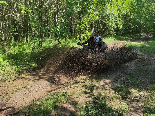 Катание на квадроциклах в Перми. Сервис Ultra Подарки. Подарочный сертификат на катание на квадроциклах в Перми. Закажите катание на квадроциклах недорого и наслаждайтесь активным отдыхом с друзьями. Выбирайте живописные маршруты для езды на квадроциклах. Сервис UltraPodarki.ru 8800-505-9530. Катание на квадроциклах, Прокат квадроциклов, езда на квадроцикле, прокат квадроциклов Пермь, катание на квадроциклах Пермь, Катание на квадроциклах зимой, Катание на квадроциклах летом, Сертификат на катание на квадроциклах 

