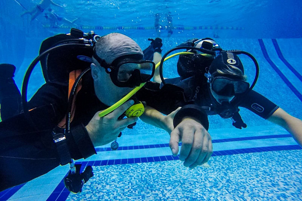 Дайвинг в Перми глубокое погружение с аквалангом. Ultra Подарки. Дайвинг. Купить дайвинг в Перми, обучение глубокому погружению, арендовать акваланг и подводное снаряжение. UltraPodarki.ru 8 800 505 95 30. дайвинг погружение Пермь, подводное плавание Пермь, дайвинг клуб Пермь, подарочные сертификаты, глубокое погружение, погружение с аквалангом Пермь, дайвинг центр Пермь, купить дайвинг Пермь