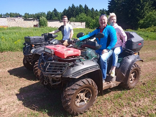 Катание на квадроциклах в Перми. Сервис Ultra Подарки. Подарочный сертификат на катание на квадроциклах в Перми. Закажите катание на квадроциклах недорого и наслаждайтесь активным отдыхом с друзьями. Выбирайте живописные маршруты для езды на квадроциклах. Сервис UltraPodarki.ru 8800-505-9530. Катание на квадроциклах, Прокат квадроциклов, езда на квадроцикле, прокат квадроциклов Пермь, катание на квадроциклах Пермь, Катание на квадроциклах зимой, Катание на квадроциклах летом, Сертификат на катание на квадроциклах 

