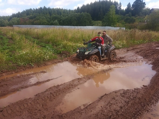 Катание на квадроциклах в Перми. Сервис Ultra Подарки. Подарочный сертификат на катание на квадроциклах в Перми. Закажите катание на квадроциклах недорого и наслаждайтесь активным отдыхом с друзьями. Выбирайте живописные маршруты для езды на квадроциклах. Сервис UltraPodarki.ru 8800-505-9530. Катание на квадроциклах, Прокат квадроциклов, езда на квадроцикле, прокат квадроциклов Пермь, катание на квадроциклах Пермь, Катание на квадроциклах зимой, Катание на квадроциклах летом, Сертификат на катание на квадроциклах 

